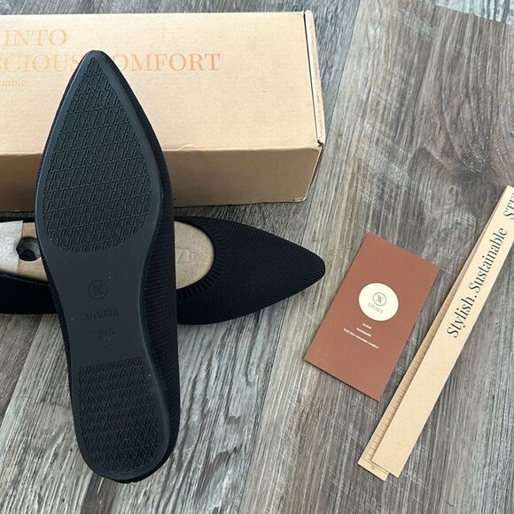 Classic Black Women's Flats - Picture 3 of 5